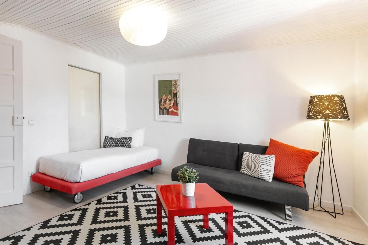 Ana'S House Apartment โอบิดอส ภายนอก รูปภาพ